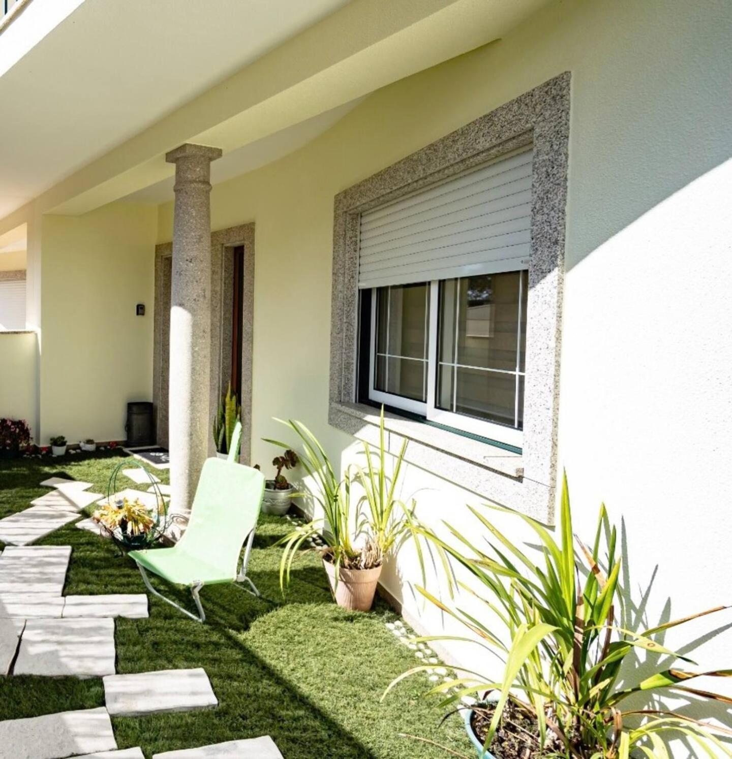 Charming Cozy Retreat - Terrace & Private Balcony Bed & Breakfast Coimbra Bagian luar foto